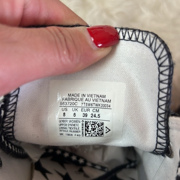 Rare Converse Women’s Chuck Taylor All Star Miley Cyrus Black Sneakers Size 8 US - Picture 13 of 16